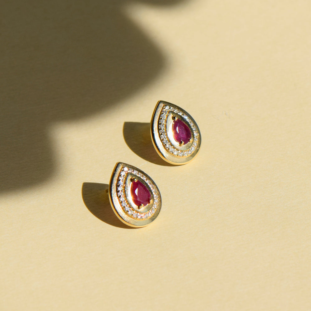 Éclat Rouge Earrings